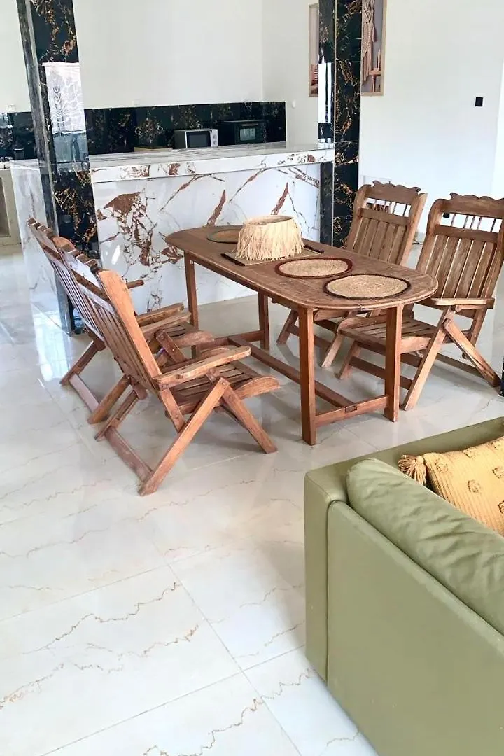 Home Teranga Hebergement Au Premier Etage Dakar